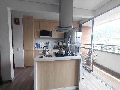 Apartamento en venta en Fatima, Itagüí · foto 2 de 18