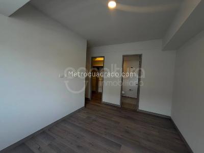 Apartamento en arriendo en Ciudad Del Rio, Medellín · foto 10 de 14