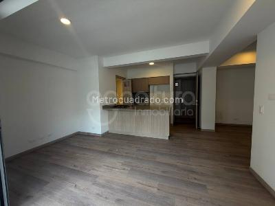 Apartamento en arriendo en Ciudad Del Rio, Medellín · foto 3 de 14