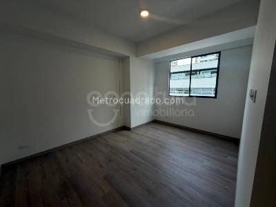 Apartamento en arriendo en Ciudad Del Rio, Medellín · foto 7 de 14