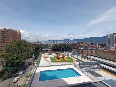 Apartamento en venta en Los Colores, Medellín · foto 15 de 18