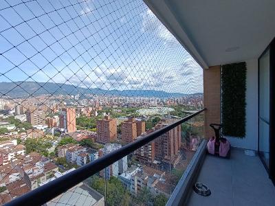 Apartamento de 3 alcobas en arriendo en Los Colores, Medellín, 85 m² · foto 11 de 12