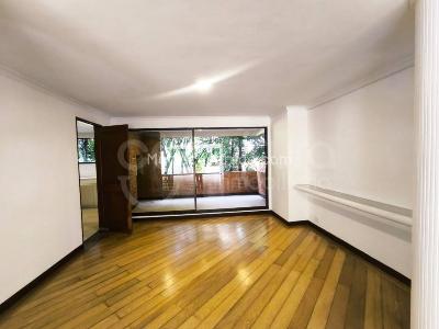 Apartamento de 3 alcobas en arriendo en Los Balsos, Medellín, 241 m² · foto 13 de 20