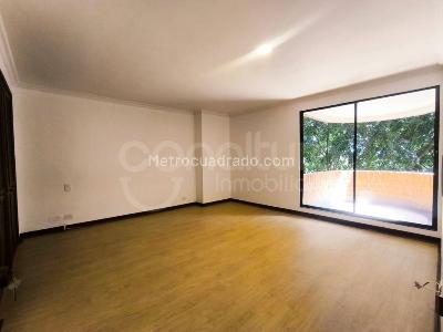 Apartamento de 3 alcobas en arriendo en Los Balsos, Medellín, 241 m² · foto 20 de 20