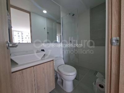 Apartamento de 2 alcobas en venta en San Jose, Sabaneta, 70 m² · foto 14 de 15