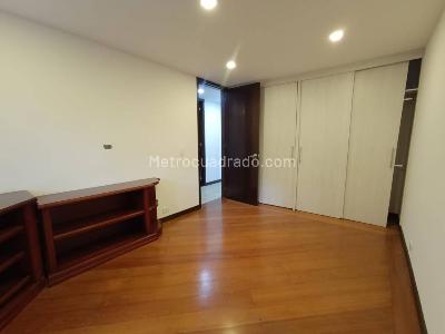 Apartamento de 3 alcobas en arriendo en Santa Maria De Los Angeles, Medellín, 145 m² · foto 10 de 20
