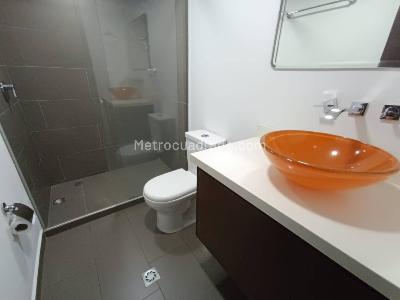 Apartamento de 3 alcobas en arriendo en Santa Maria De Los Angeles, Medellín, 145 m² · foto 18 de 20