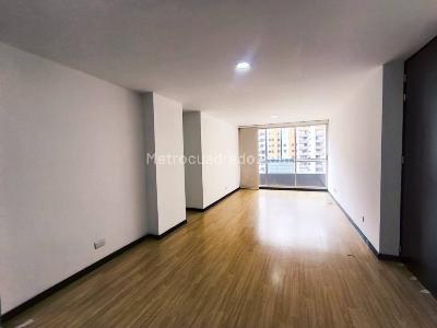 Apartamento de 3 alcobas en arriendo en Ciudad Del Rio, Medellín, 80 m² · foto 4 de 19