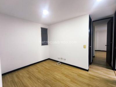 Apartamento de 3 alcobas en arriendo en Ciudad Del Rio, Medellín, 80 m² · foto 5 de 19