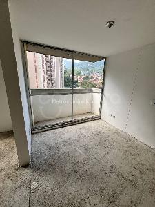 Apartamento de 3 alcobas en venta en Machado, Bello, 56 m² · foto 2 de 12