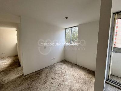 Apartamento de 3 alcobas en venta en Machado, Bello, 56 m² · foto 6 de 12