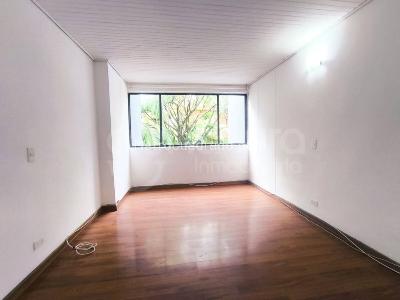 Apartamento de 2 alcobas en arriendo en Medellin, Medellín, 80 m² · foto 10 de 13