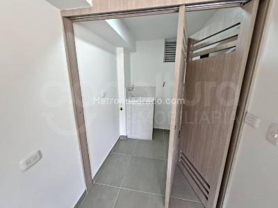 Apartamento de 2 alcobas en arriendo en Envigado, Envigado, 61 m² · foto 12 de 14