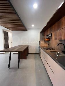 Apartamento de 2 alcobas en arriendo en Medellin, Medellín, 98 m² · foto 4 de 15