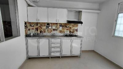 Apartamento de 3 alcobas en arriendo en Medellin, Medellín, 95 m² · foto 2 de 10