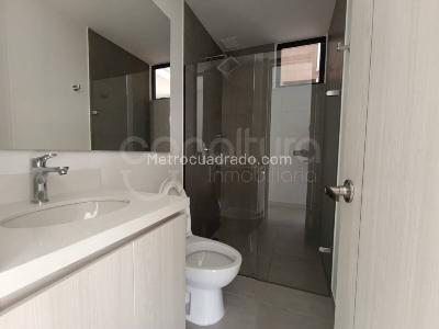 Apartamento de 3 alcobas en arriendo en Medellin, Medellín, 75 m² · foto 12 de 15
