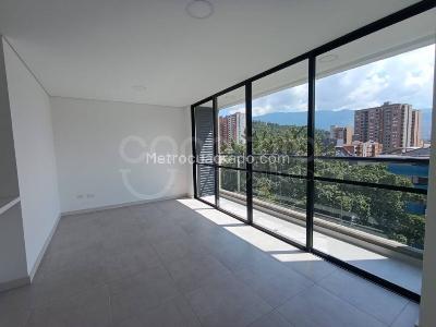 Apartamento de 3 alcobas en arriendo en Medellin, Medellín, 75 m² · foto 2 de 15