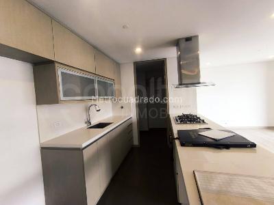 Apartamento de 2 alcobas en arriendo en Medellin, Medellín, 120 m² · foto 2 de 15