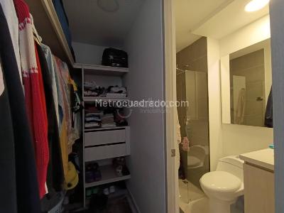 Apartamento de 3 alcobas en arriendo en Medellin, Medellín, 85 m² · foto 8 de 12