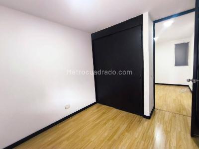 Apartamento de 3 alcobas en arriendo en Medellin, Medellín, 80 m² · foto 12 de 15