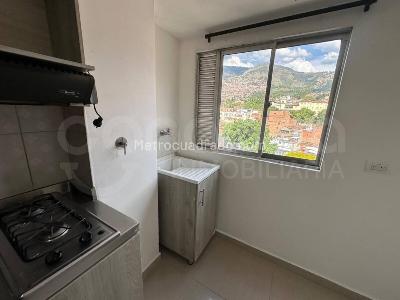 Apartamento de 2 alcobas en arriendo en Medellin, Medellín, 48 m² · foto 4 de 15