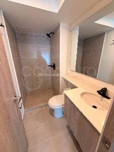 Apartamento de 3 alcobas en arriendo en Medellin, Medellín, 79 m² · foto 14 de 15