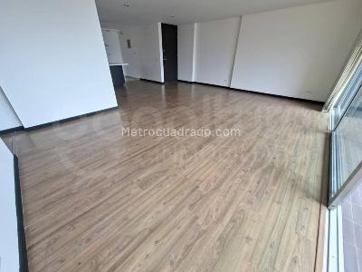Apartamento de 3 alcobas en arriendo en Envigado, Envigado, 150 m² · foto 4 de 15