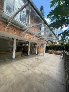 Casa de 5 alcobas en arriendo en Medellin, Medellín, 400 m² · foto 15 de 15