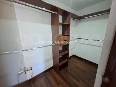 Apartamento de 3 alcobas en arriendo en Envigado, Envigado, 94 m² · foto 13 de 14