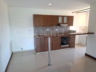 Apartamento de 3 alcobas en arriendo en Envigado, Envigado, 94 m² · foto 2 de 14