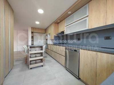 Apartamento de 3 alcobas en arriendo en Envigado, Envigado, 170 m² · foto 2 de 15