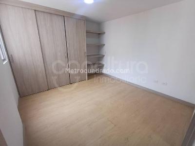 Apartamento de 2 alcobas en arriendo en Envigado, Envigado, 61 m² · foto 10 de 15