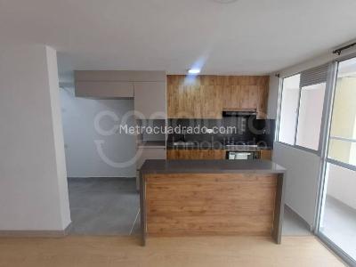 Apartamento de 2 alcobas en arriendo en Envigado, Envigado, 61 m² · foto 1 de 15
