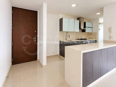 Apartamento de 3 alcobas en arriendo en Envigado, Envigado, 100 m² · foto 3 de 12