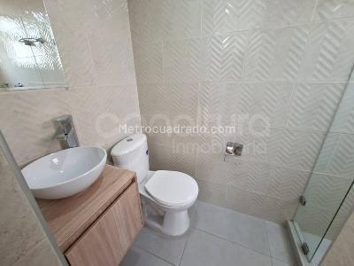 Apartamento de 3 alcobas en arriendo en Envigado, Envigado, 70 m² · foto 10 de 13