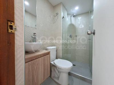 Apartamento de 3 alcobas en arriendo en Envigado, Envigado, 70 m² · foto 9 de 13