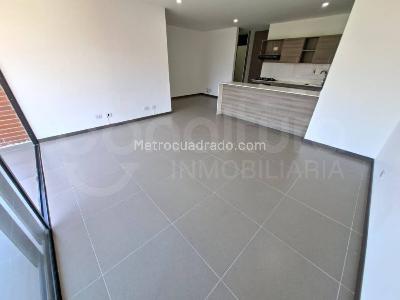 Apartamento de 2 alcobas en arriendo en Envigado, Envigado, 85 m² · foto 3 de 13