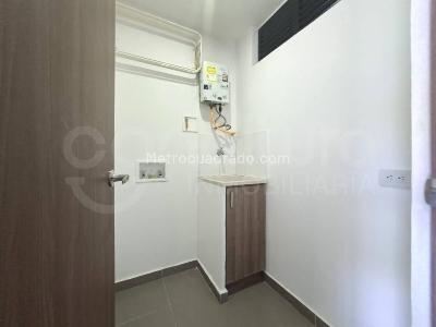 Apartamento de 2 alcobas en arriendo en Envigado, Envigado, 85 m² · foto 5 de 13