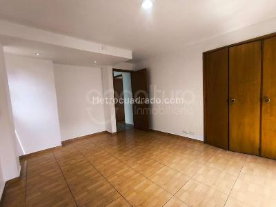 Apartamento de 3 alcobas en arriendo en Medellin, Medellín, 230 m² · foto 13 de 15