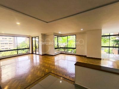 Apartamento de 3 alcobas en arriendo en Medellin, Medellín, 230 m² · foto 4 de 15