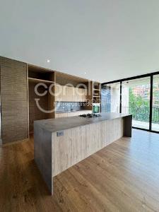 Apartamento de 3 alcobas en arriendo en Medellin, Medellín, 171 m² · foto 2 de 11