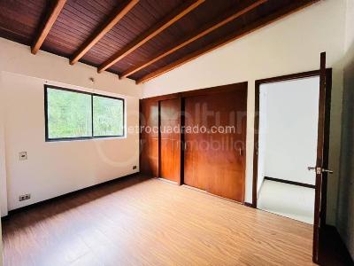 Casa de 4 alcobas en arriendo en Envigado, Envigado, 43 m² · foto 13 de 15