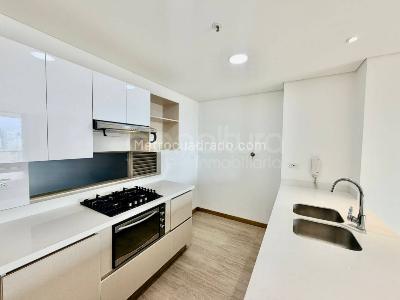 Apartaestudio en arriendo en Medellin, Medellín, 67 m² · foto 2 de 15