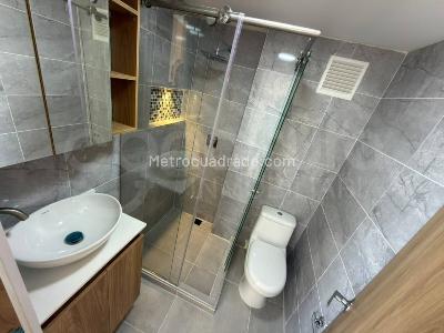 Apartamento de 2 alcobas en arriendo en Medellin, Medellín, 50 m² · foto 14 de 15