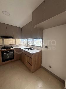 Apartamento de 3 alcobas en arriendo en Medellin, Medellín, 153 m² · foto 3 de 15