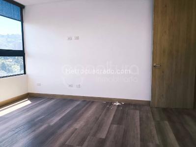 Apartamento de 3 alcobas en arriendo en Medellin, Medellín, 200 m² · foto 13 de 15