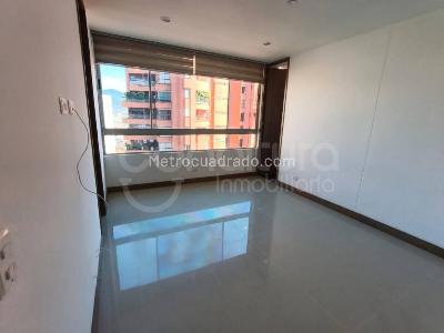 Apartamento de 4 alcobas en arriendo en Medellin, Medellín, 130 m² · foto 12 de 15