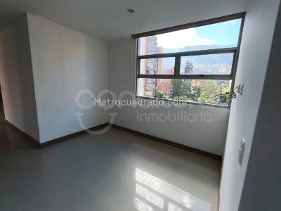 Apartamento de 4 alcobas en arriendo en Medellin, Medellín, 130 m² · foto 9 de 15