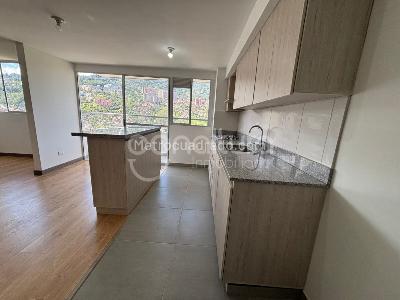 Apartamento de 2 alcobas en arriendo en Medellin, Medellín, 66 m² · foto 3 de 15