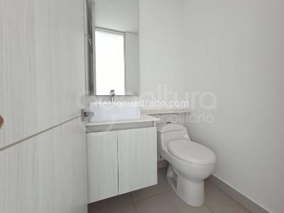 Apartamento de 2 alcobas en arriendo en Envigado, Envigado, 87 m² · foto 14 de 15